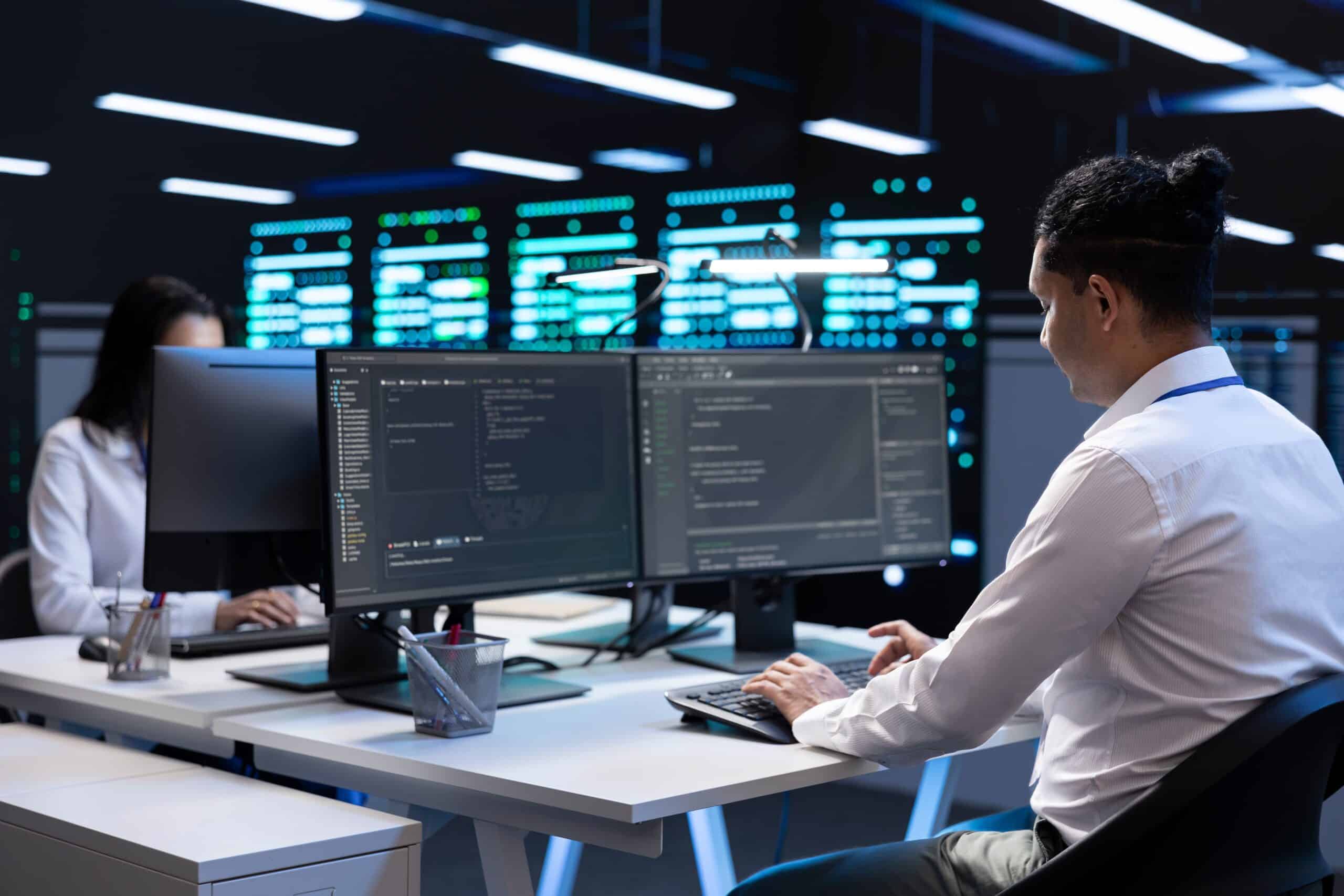 Real-time dashboard van een cyberaanval tijdens een cybersecurity praktijkopleiding voor IT-teams.
